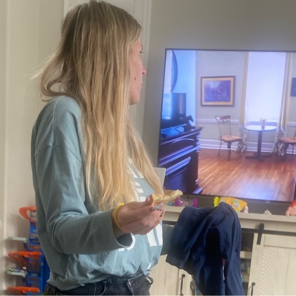 Meet your Posher, Drew - Picture 1 of 1